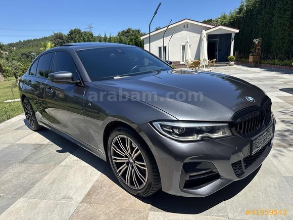 2021 BMW 320i M SPORT