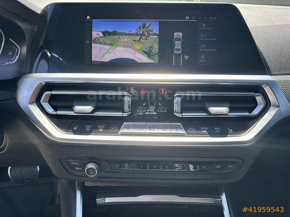 2021 BMW 320i M SPORT