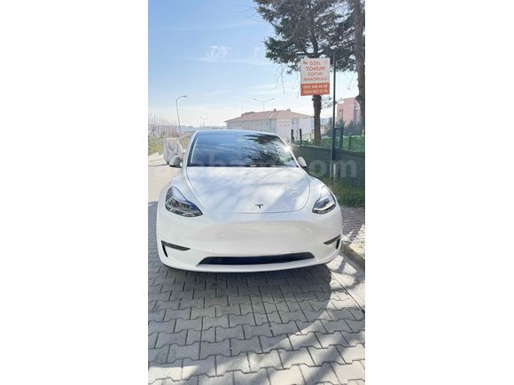 Sahibinden Tesla Model Y Long Range AWD 2023 Model  83.000 km Beyaz