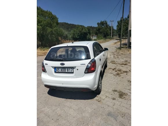 Sahibinden Kia Rio 1.5 CRDi Trend 2011 Model