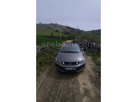 Sahibinden Honda Civic 1.6 Elegance 2015 Model