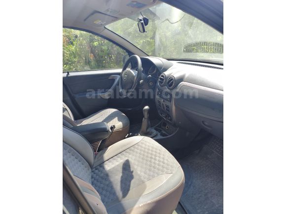 Dacia Duster SUV sağlam
