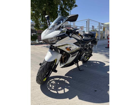 Sahibinden Yamaha YZF R25 