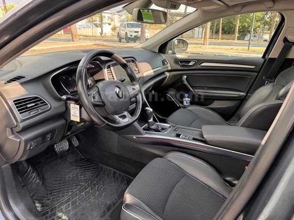 Sahibinden Renault Megane 1.5 dCi Icon 2019 Model 