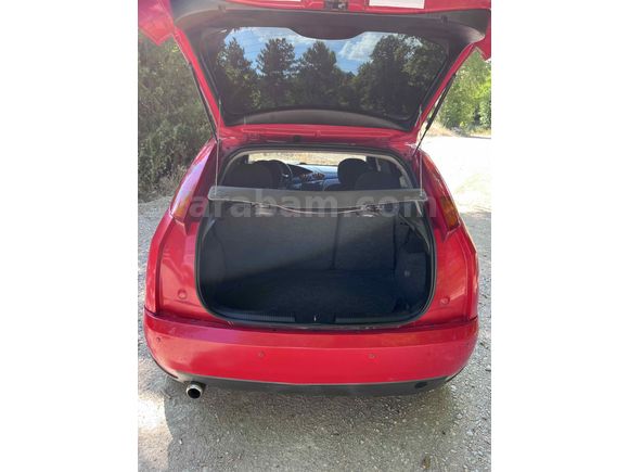 Sahibinden Ford Focus 1.6 Ambiente 2000 Model 