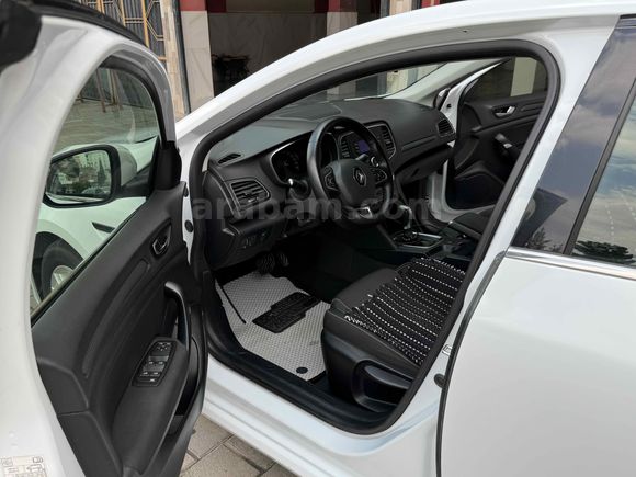 Sahibinden Renault Megane 1.5 dCi Touch 2017 Model 