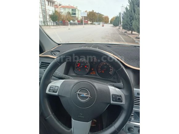 Sahibinden Opel Astra 1.4 Essentia 2010 Model