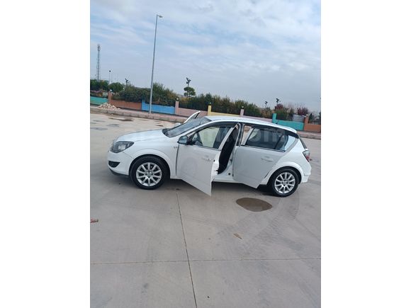 Sahibinden Opel Astra 1.4 Essentia 2010 Model