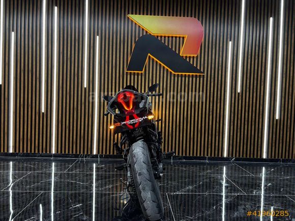 PROFORMA motors 2024 CF MOTO 250SR