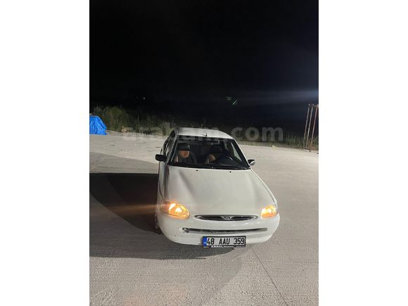 Sahibinden Ford Escort 1.6 CLX 1997 Model