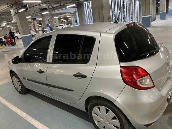 Sahibinden Renault Clio 1.2 Authentique 2010 Model 