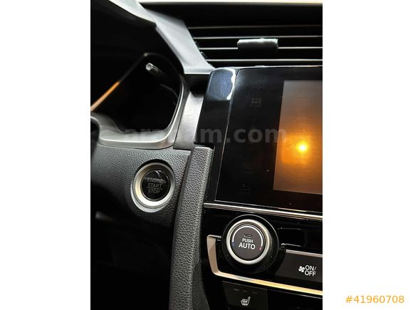 ADIÖZ GARAGE/ 2019 HATASIZ BOYASIZ SERVIS BAKIMLI CIVIC