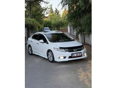Sahibinden Honda Civic 1.6i VTEC Eco Elegance 2012 Model 