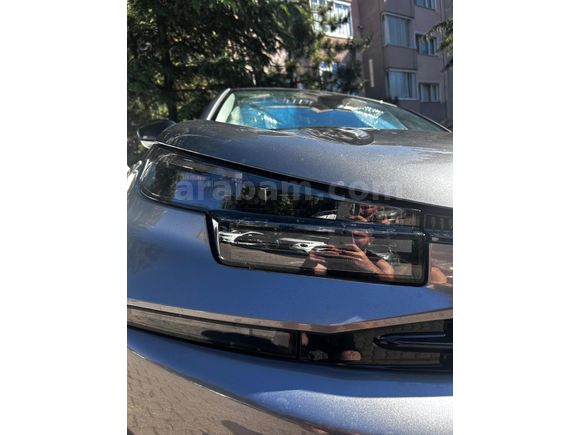 Öğretmenden Geri Görüş Kameralı 2025 Model Citroen C4