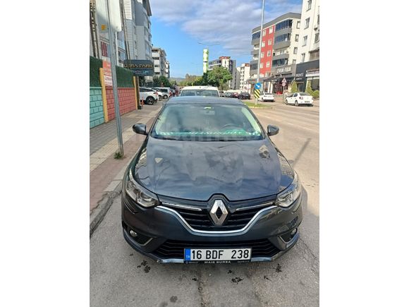 Sahibinden Renault Megane 1.5 Blue DCI Touch 2020 Model Bursa