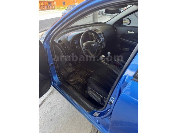 Sahibinden Hyundai i30 1.6 CRDi Style Plus 2009 Model 