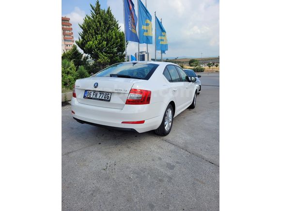 Sahibinden Skoda Octavia 1.2 TSI Elegance 2015 Model Mersin
