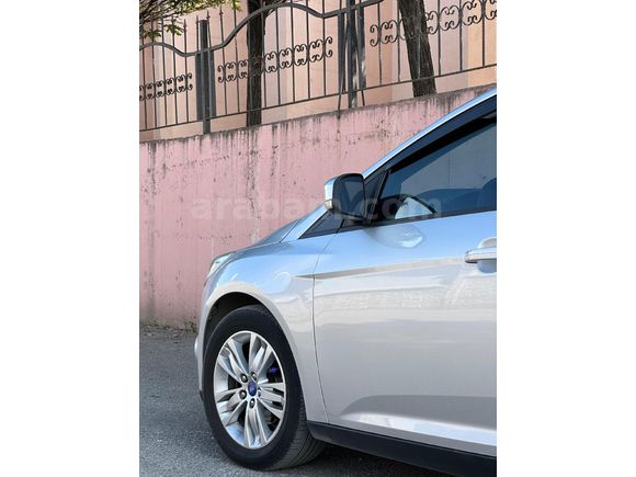 Sahibinden Ford Focus 1.6 Ti-VCT Style 2011 Model