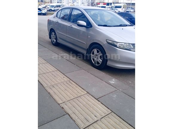 Sahibinden Honda City 1.4 LS 2009 Model 