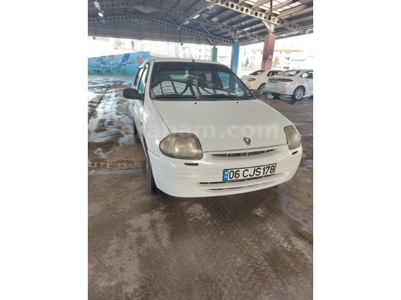 Sahibinden Renault Clio 1.4 RNA 2000 Model