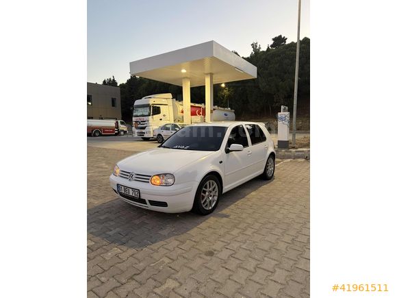 GELİBOLUDA TEMİZ BAKIMLI MASRAFSIZ GOLF 4