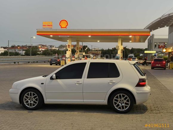 GELİBOLUDA TEMİZ BAKIMLI MASRAFSIZ GOLF 4