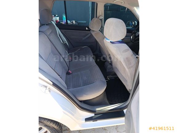 GELİBOLUDA TEMİZ BAKIMLI MASRAFSIZ GOLF 4