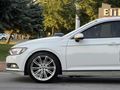 1. SINIF + PASSAT + BİNİCİSİNDEN+ DÜŞÜK KM....