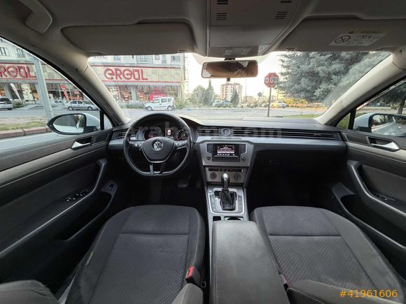 1. SINIF + PASSAT + BİNİCİSİNDEN+ DÜŞÜK KM....