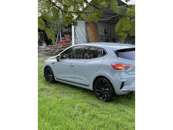 Sahibinden Renault Clio 1.0 TCe Techno Esprit Alpine 2024 Model 