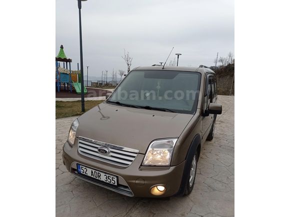 Sahibinden Ford Tourneo Connect 110PS 2011 Model