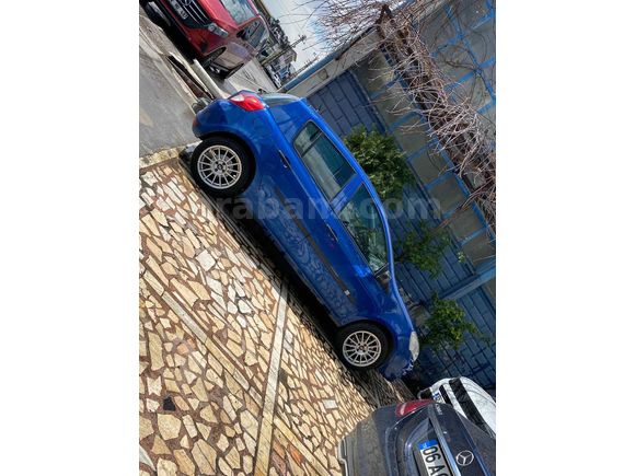 Sahibinden Renault Clio 1.5 dCi Authentique 2009 Model  225.000 km Mavi