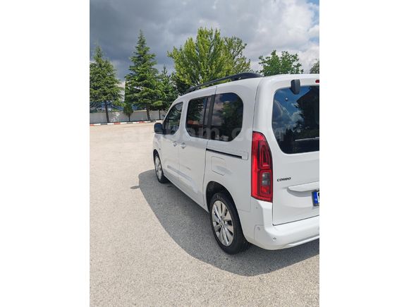 Sahibinden Opel Combo 1.5 CDTI Ultimate 2023 Model