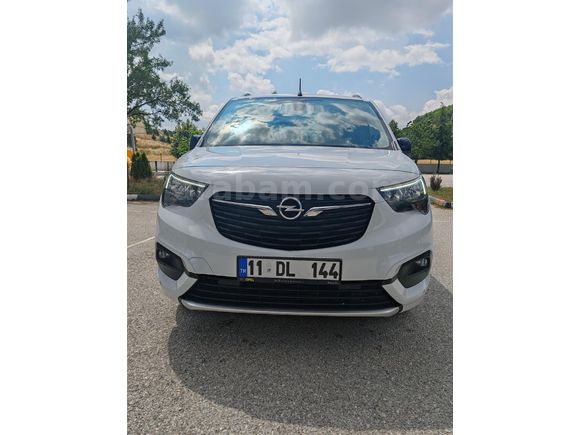 Sahibinden Opel Combo 1.5 CDTI Ultimate 2023 Model