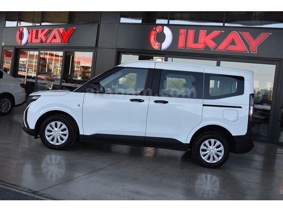 İLKAY'DAN 2025 FORD TOURNEO COURİER 1.5 ECOBLUE TREND HATASIZ