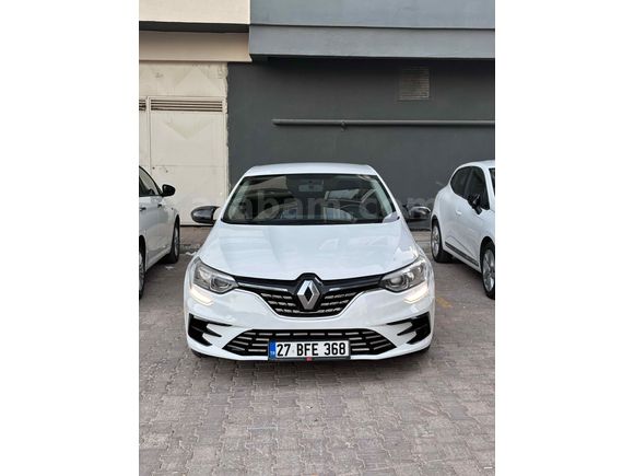 Sahibinden Renault Megane 1.3 TCe Joy 2021 Model 