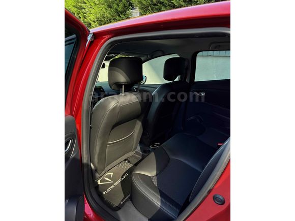 Renault Clio İcon Dizel Otomatik Düşük Km