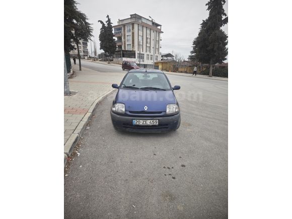 Sahibinden Renault Clio 1.6 RT 2000 Model  246.000 km Lacivert