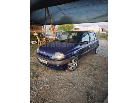 Sahibinden Renault Clio 1.6 RT 2000 Model  246.000 km Lacivert