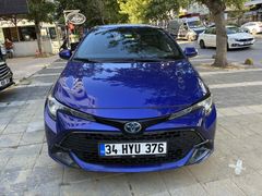 Galeriden Toyota Corolla 1.8 Hybrid Flame 2023 Model İstanbul 2750 kmde