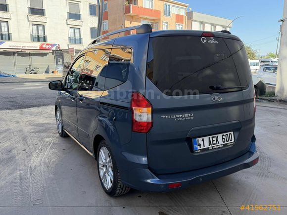 2020 MODEL HATASİZ BOYASİZ OTOMOBİL RUHSATLİ 87 BİN KM