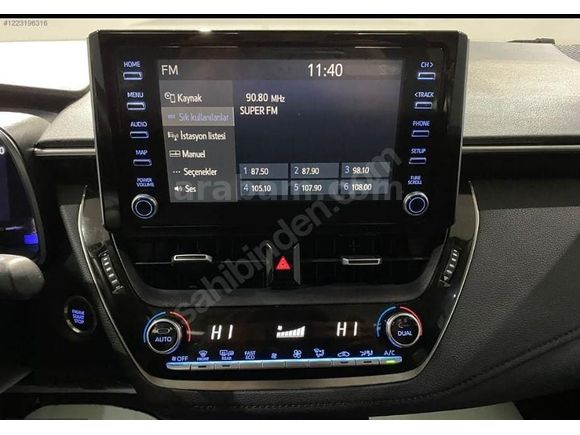 Toyota Corolla 1.5 FLAME X-PACK Değişensiz Boyasız