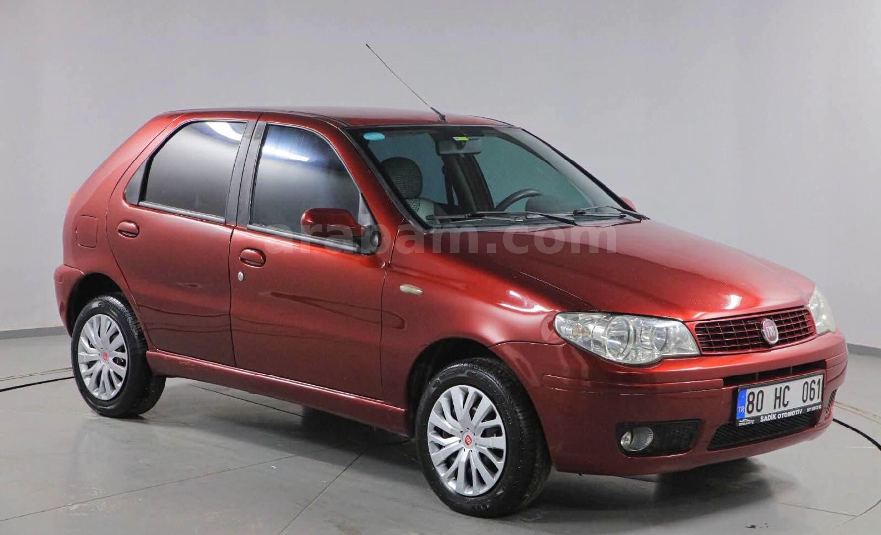 Galeriden Fiat Palio 1.4 Fire Dynamic Sole 2010 Model Osmaniye 120.000 km Bordo 2