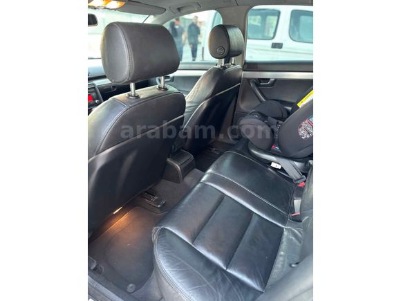 Acil acil  satılık audi A4 
