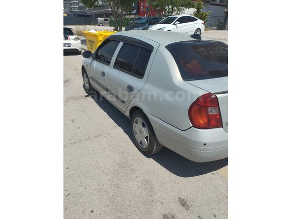 Sahibinden Renault Clio 1.4 RNA 2001 Model