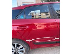 Sahibinden Hyundai i20 1.4 MPI Elite 2015 Model  106.000 km Kırmızı
