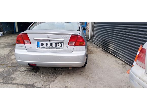Sahibinden Honda Civic 1.6i VTEC ES 2002 Model