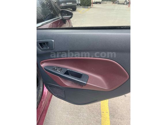 Sahibinden Ford Fiesta 1.4 Titanium 2011 Model Ankara
