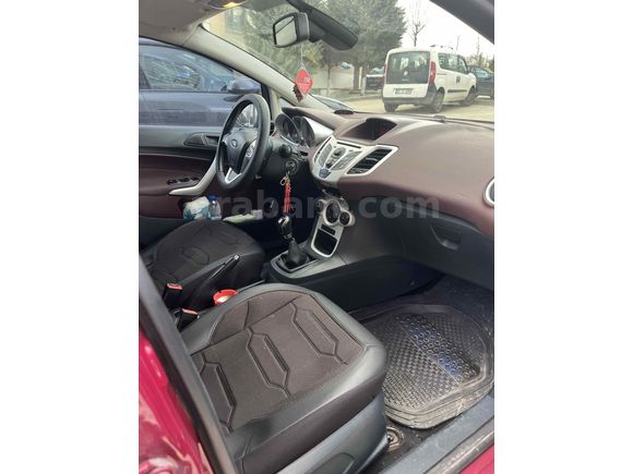 Sahibinden Ford Fiesta 1.4 Titanium 2011 Model Ankara