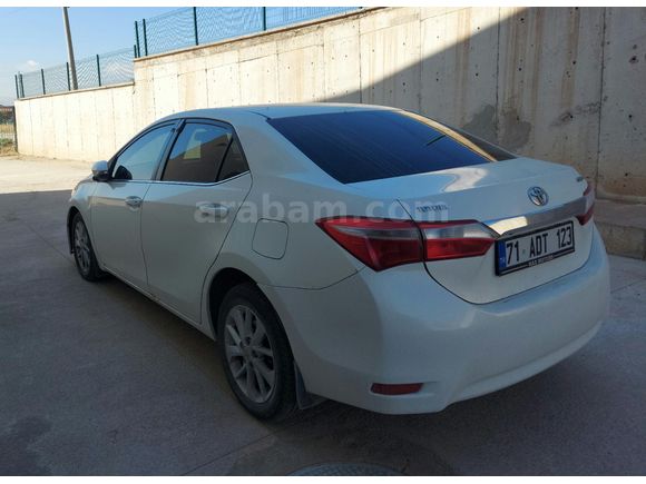 Sahibinden Toyota Corolla 1.4 D-4D Advance 2015 Model
